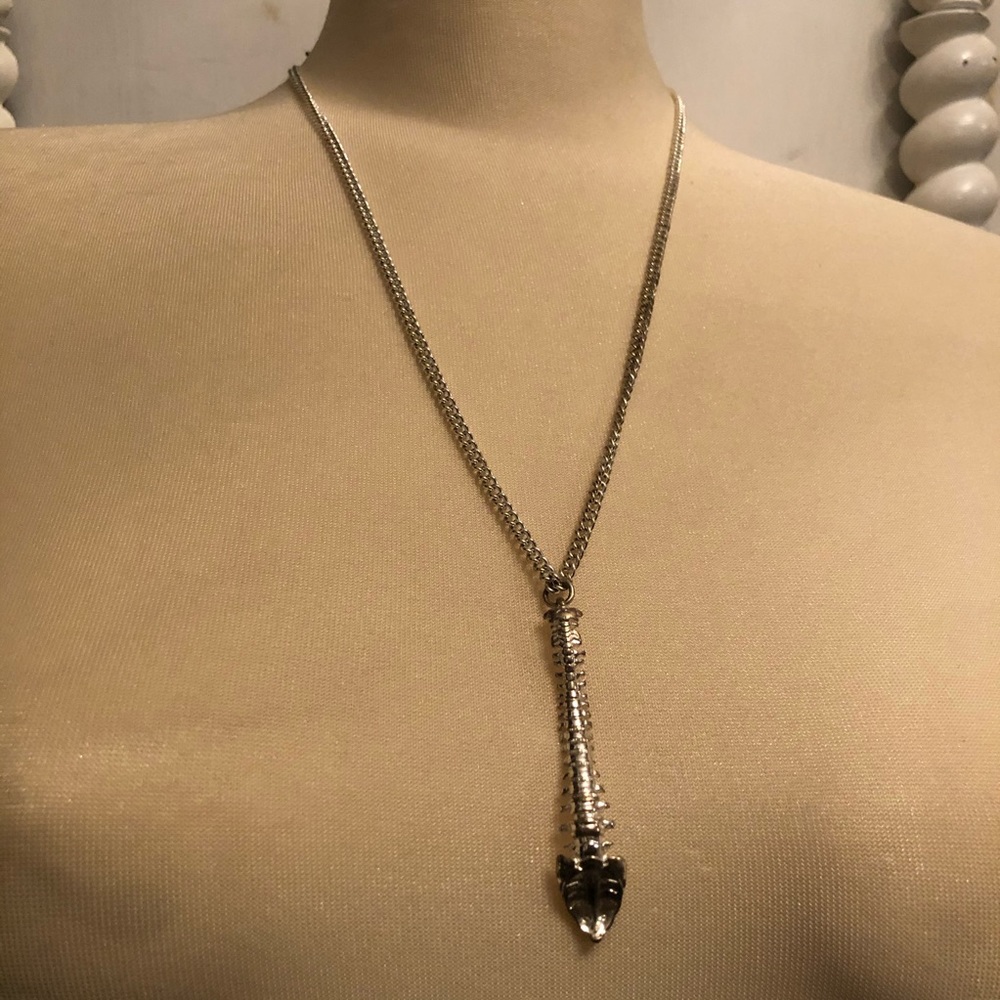 Silver Spine Neckace